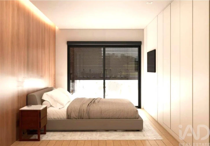 Moradia T3 para Venda em Salir de Matos Foto 8