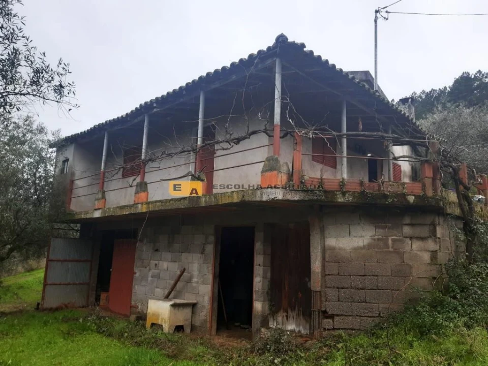 Moradia T3 para Venda em São Pedro Velho Foto 25
