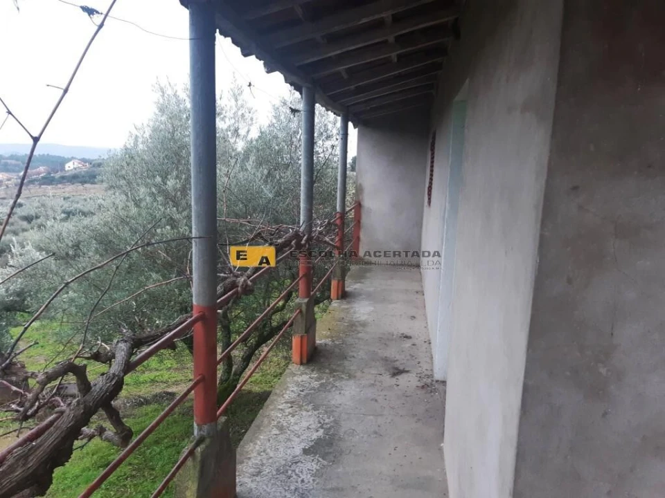 Moradia T3 para Venda em São Pedro Velho Foto 15