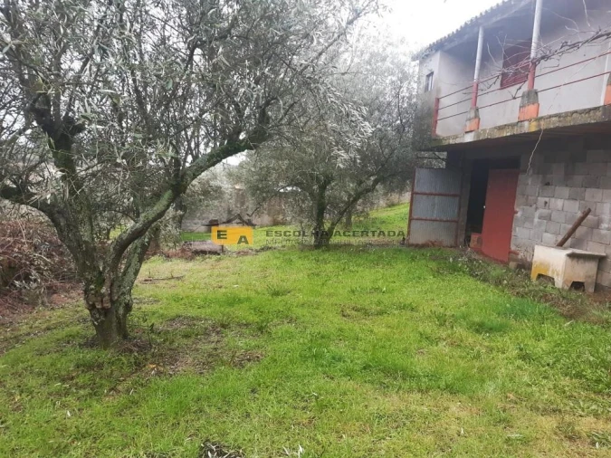 Moradia T3 para Venda em São Pedro Velho Foto 24