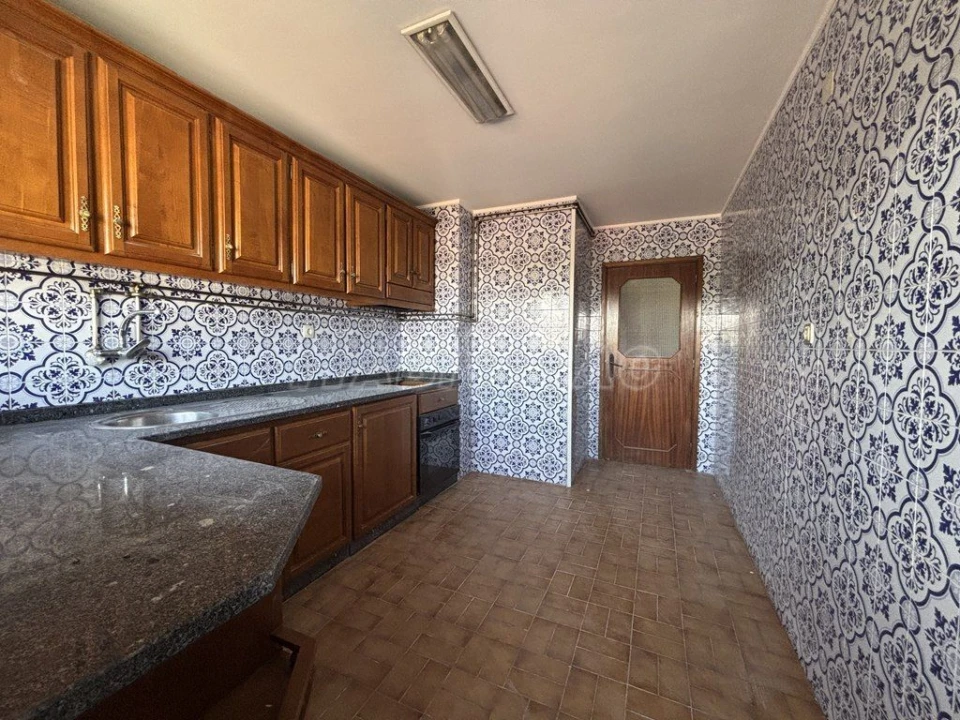 Apartamento T2 para Venda em Ermesinde Foto 2