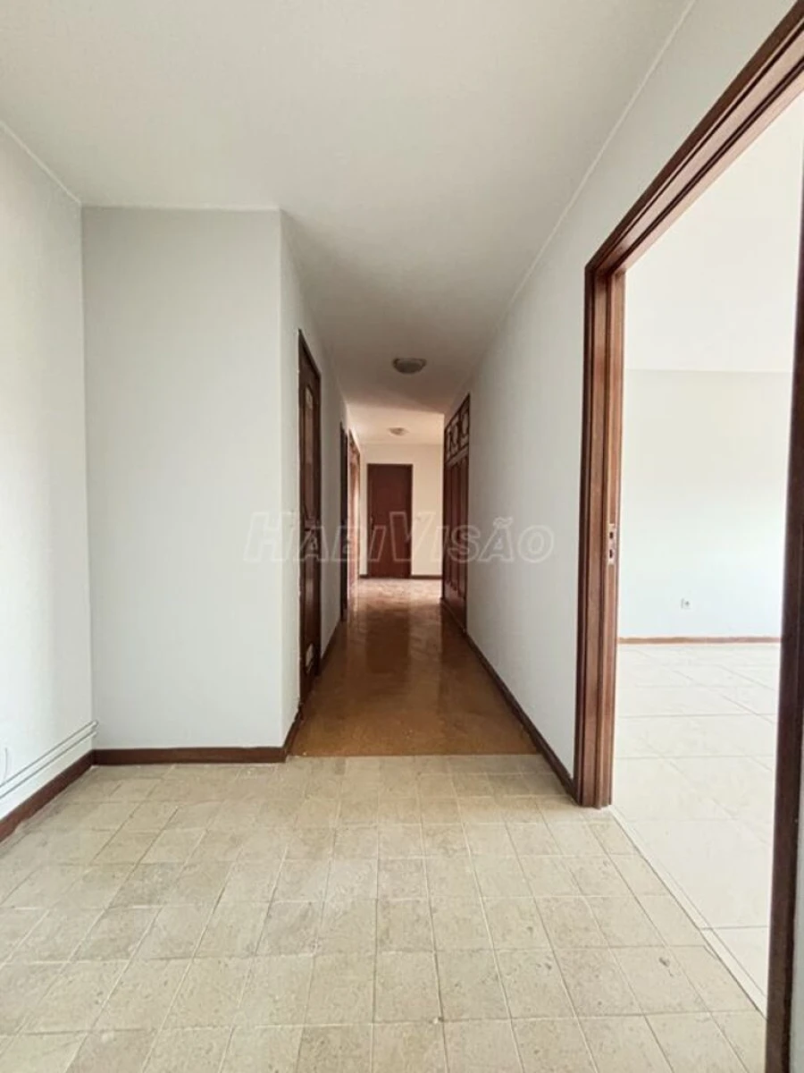Apartamento T2 para Venda em Ermesinde Foto 1