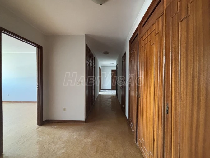 Apartamento T2 para Venda em Ermesinde Foto 4