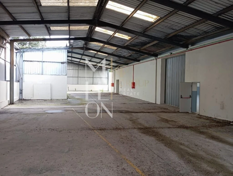 Armazém para Venda em Pedroso e Seixezelo Foto 10