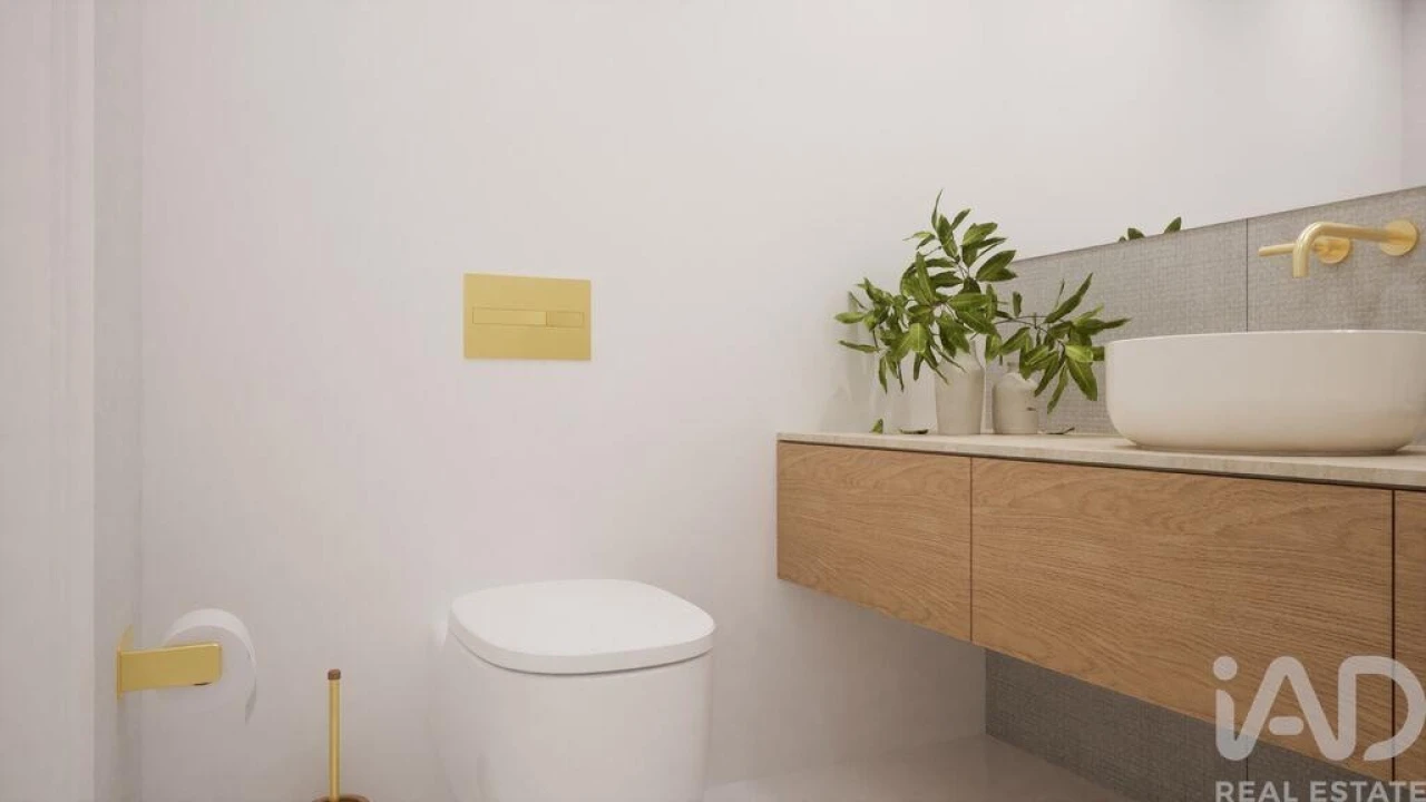 Moradia T4 para Venda em Arco da Calheta Foto 16