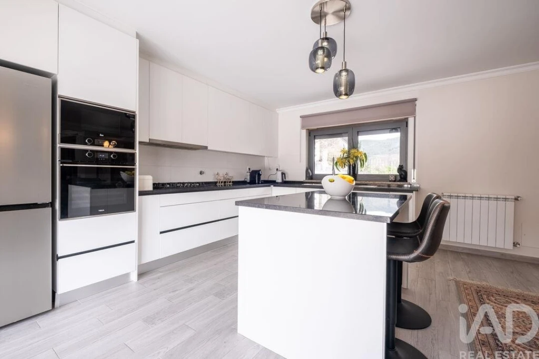 Moradia T3 para Venda em Côja e Barril de Alva Foto 7