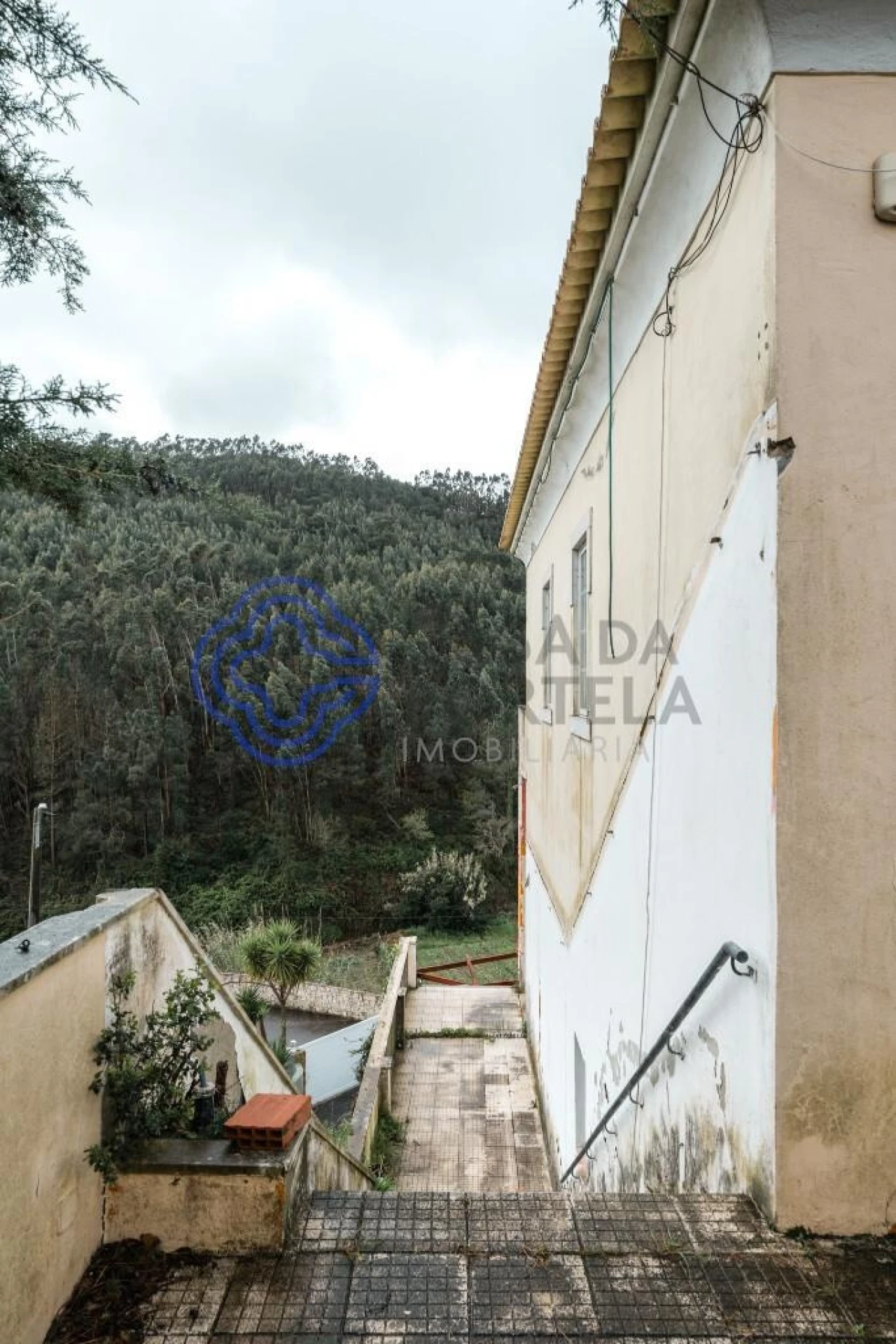 Moradia T5 para Venda em Lousa Foto 5