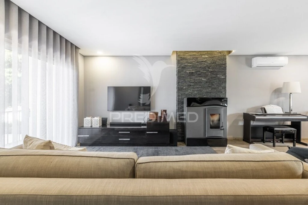 Moradia T3 para Venda em Carrazedo Foto 15