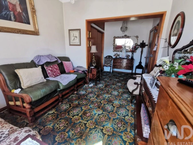 Apartamento T4 para Venda em Faro (Sé e São Pedro) Foto 3