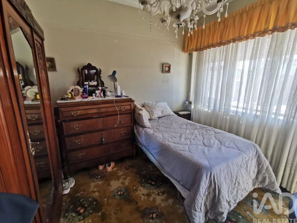 Apartamento T4 para Venda em Faro (Sé e São Pedro) Foto 8