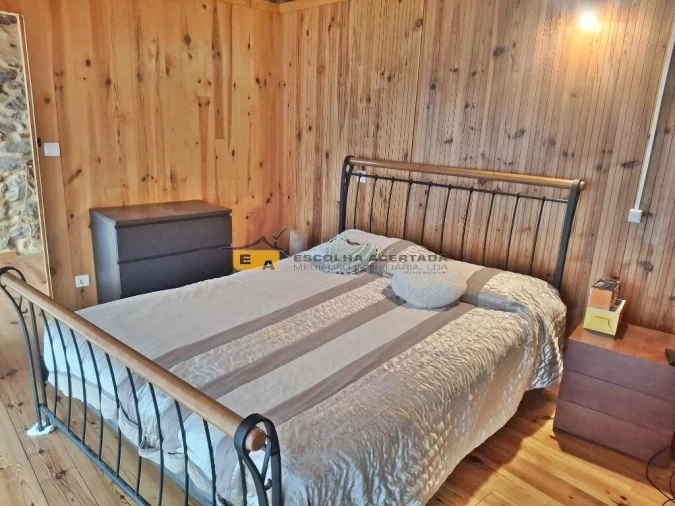 Moradia T4 para Venda em Loivos e Póvoa de Agrações Foto 5