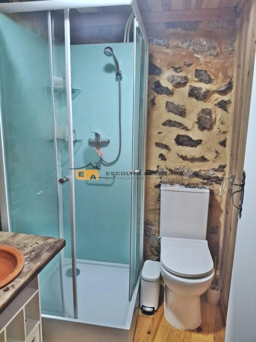 Moradia T4 para Venda em Loivos e Póvoa de Agrações Foto 9