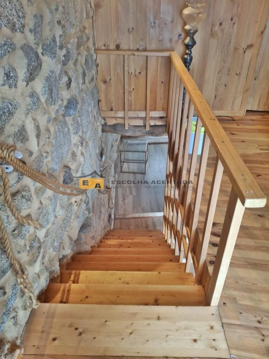 Moradia T4 para Venda em Loivos e Póvoa de Agrações Foto 15