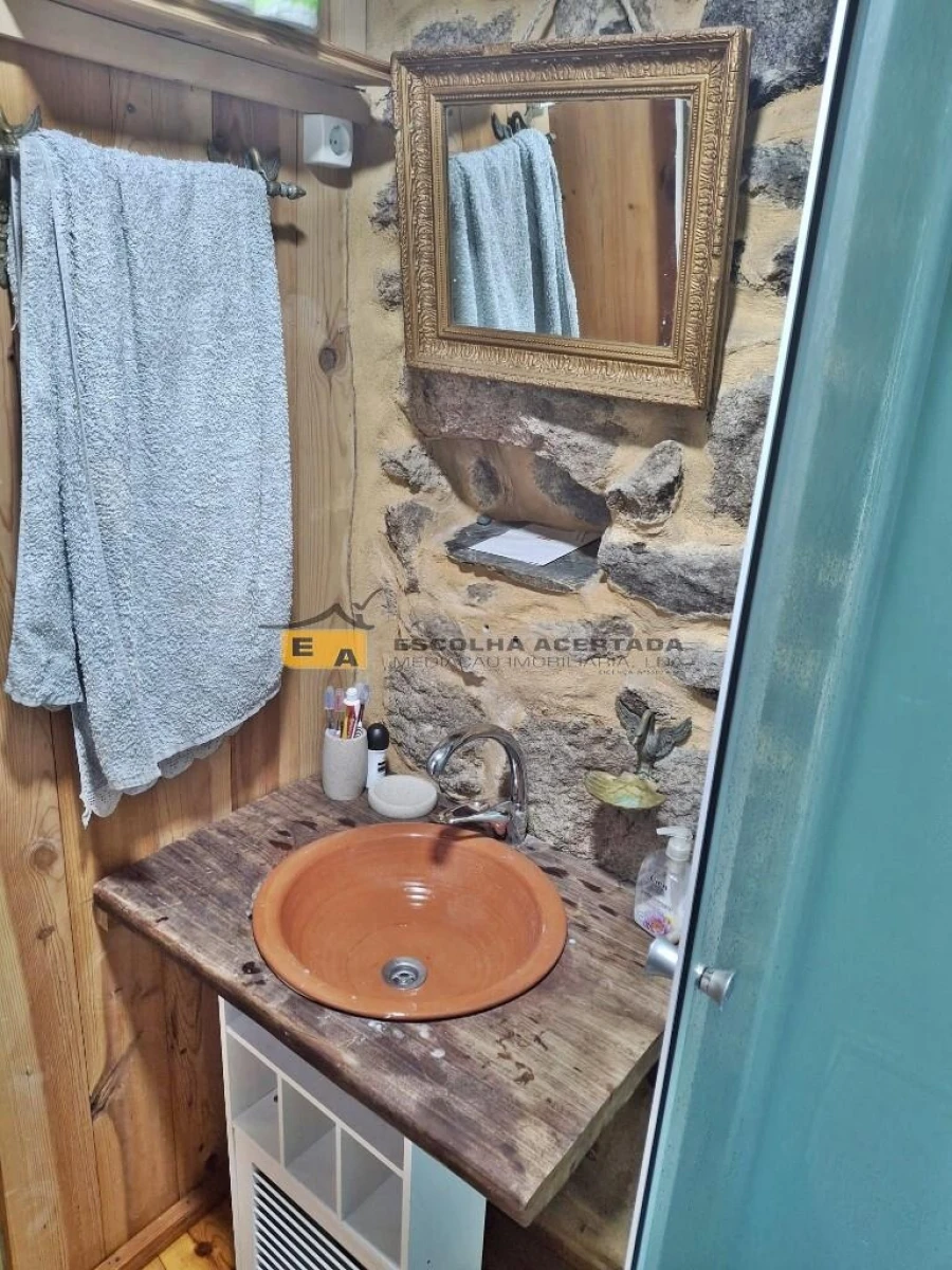 Moradia T4 para Venda em Loivos e Póvoa de Agrações Foto 29