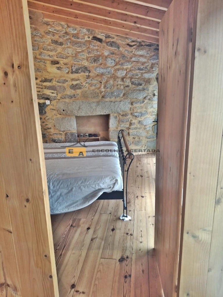 Moradia T4 para Venda em Loivos e Póvoa de Agrações Foto 24