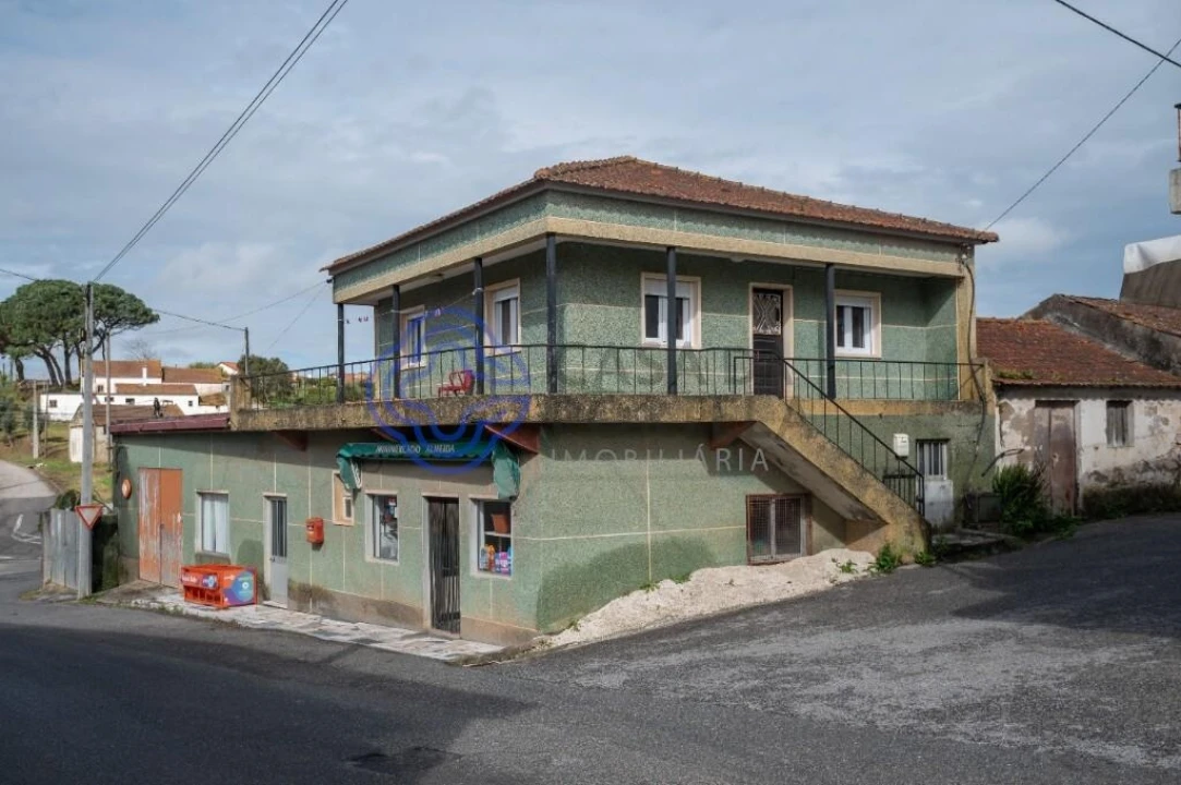 Apartamento T2 para Venda em Carvalhal Benfeito Foto 4