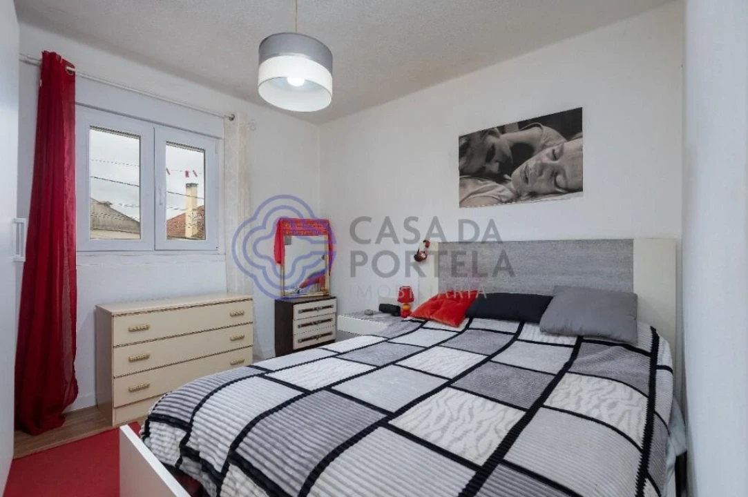 Apartamento T2 para Venda em Carvalhal Benfeito Foto 16