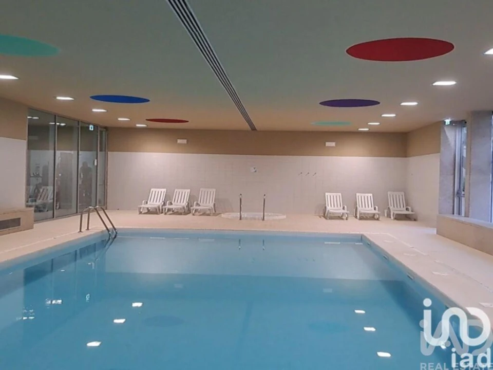 Apartamento T4 para Venda em Santa Marinha e São Pedro da Afurada Foto 1