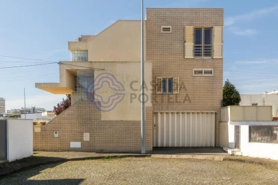 Moradia T3 para Venda em Cidade da Maia