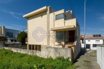 Moradia T3 para Venda em Cidade da Maia