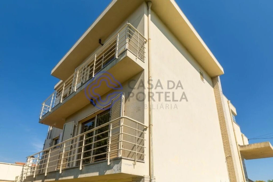 Moradia T3 para Venda em Cidade da Maia Foto 41