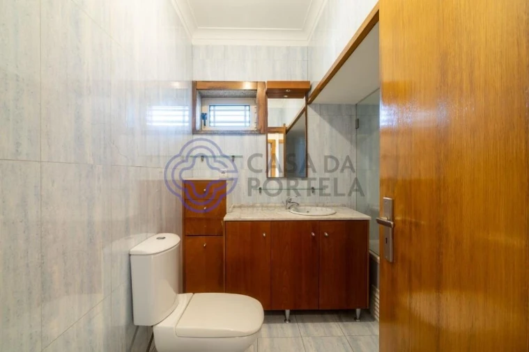Moradia T3 para Venda em Cidade da Maia Foto 4