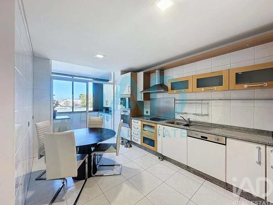 Apartamento T3 para Venda em Santo Tirso, Couto (Santa Cristina e São Miguel) e Burgães Foto 12