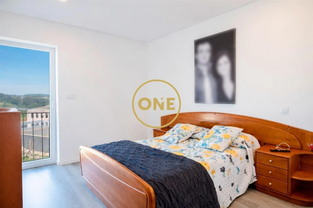 Moradia T3 para Venda em Junqueira Foto 10