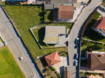 Moradia T3 para Venda em Junqueira