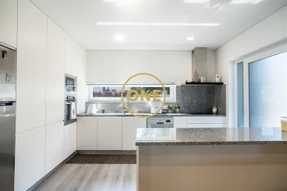 Moradia T3 para Venda em Junqueira