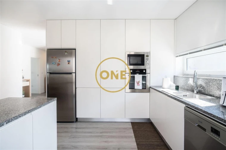 Moradia T3 para Venda em Junqueira Foto 5