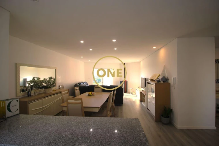 Moradia T3 para Venda em Junqueira Foto 5