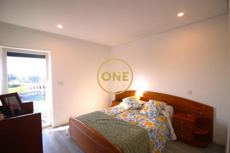 Moradia T3 para Venda em Junqueira Foto 10