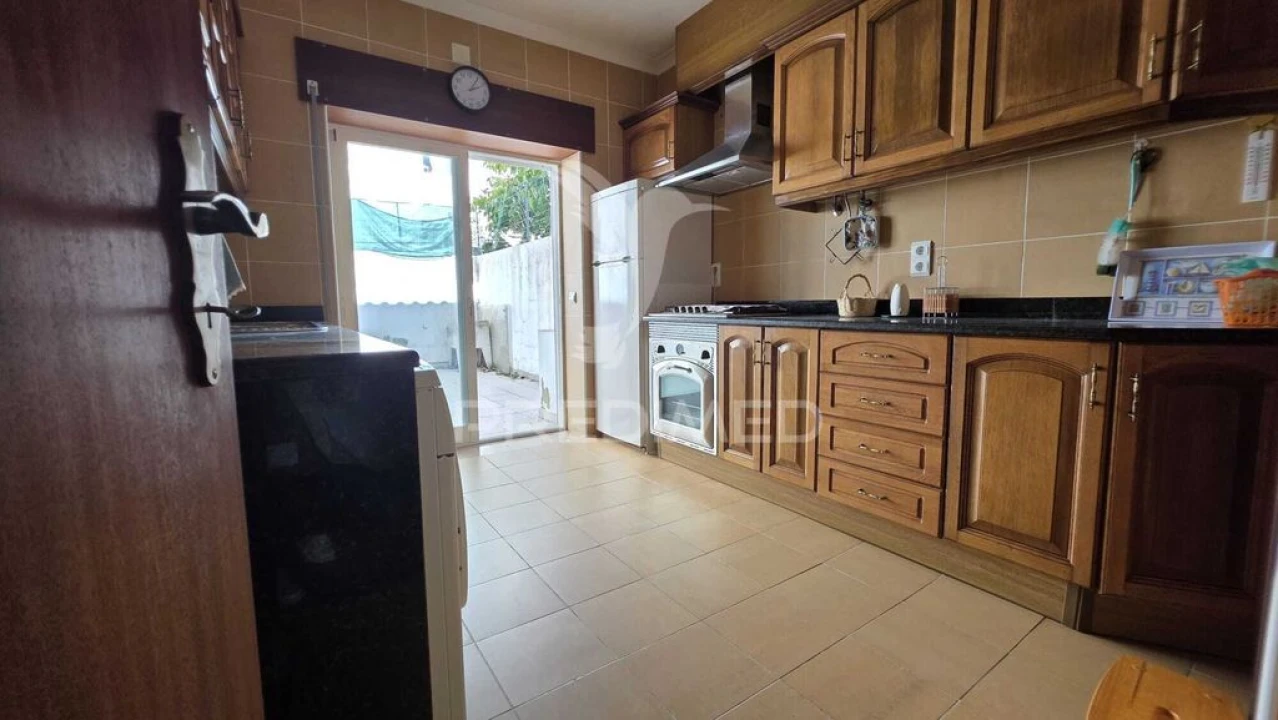 Moradia T4 para Venda em Sines Foto 11