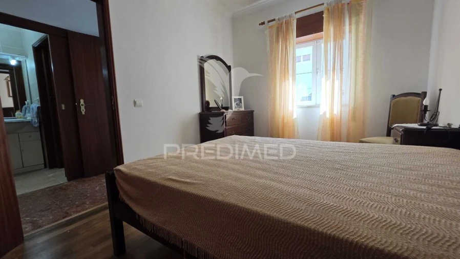 Moradia T4 para Venda em Sines Foto 4