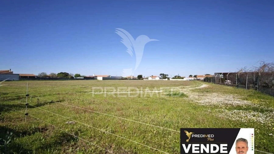 Terreno para Venda em Benavente