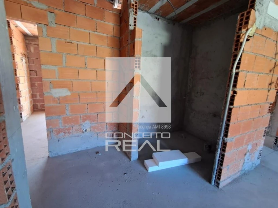 Apartamento T5 para Venda em Rio Tinto Foto 33