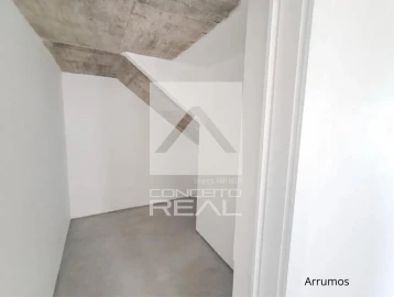 Apartamento T5 para Venda em Rio Tinto