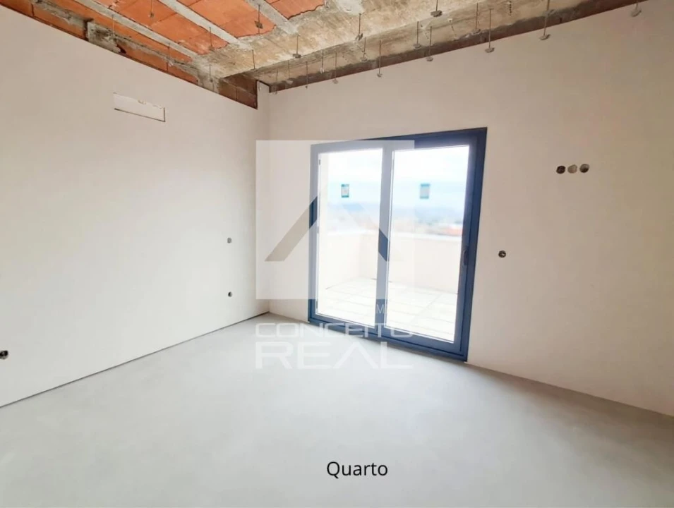 Apartamento T5 para Venda em Rio Tinto Foto 25