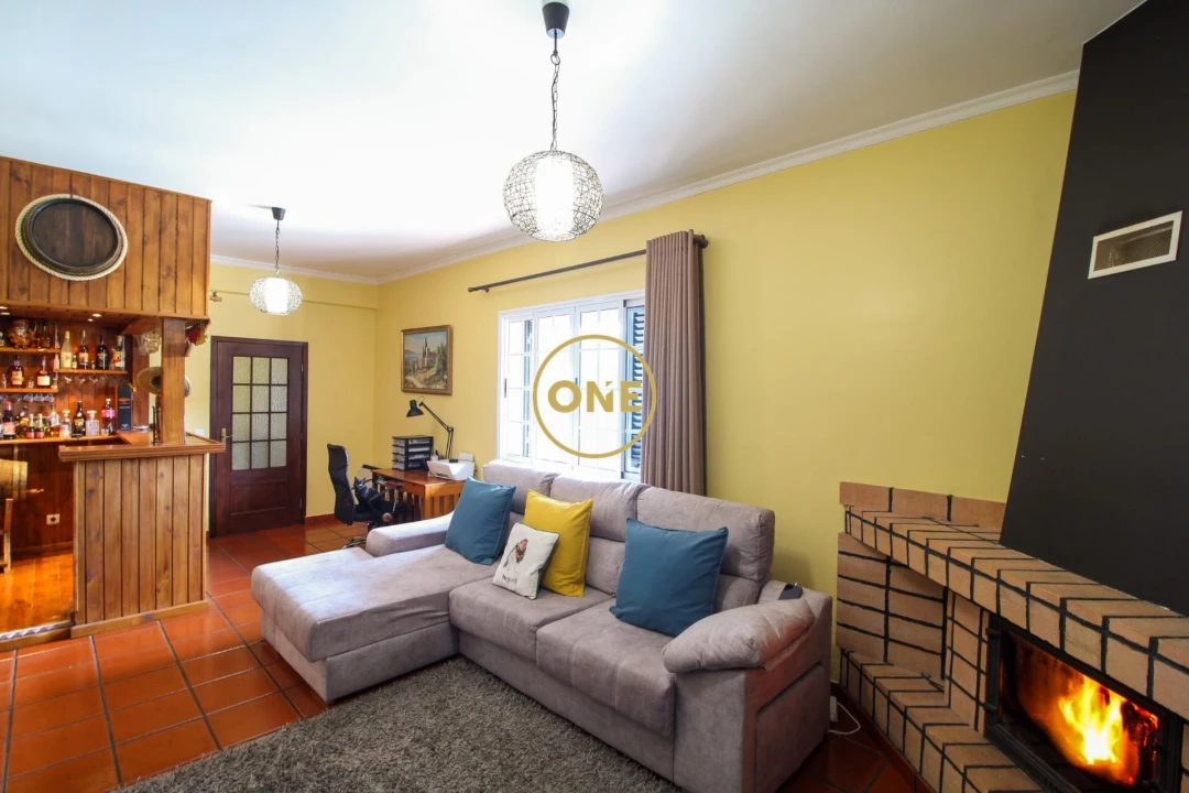 Moradia T5 para Venda em Santo Antonio da Serra Foto 2