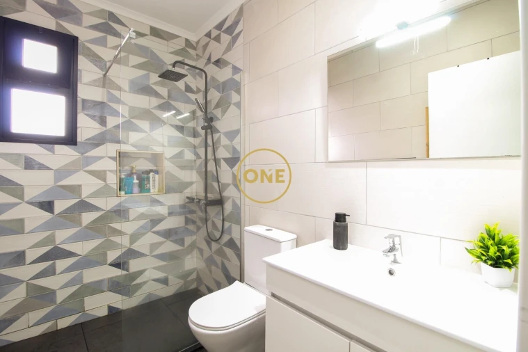 Moradia T5 para Venda em Santo Antonio da Serra Foto 32