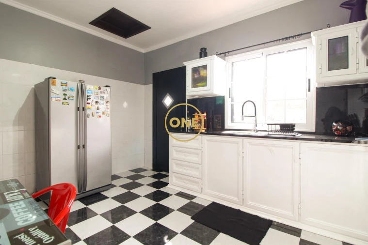 Moradia T5 para Venda em Santo Antonio da Serra Foto 13