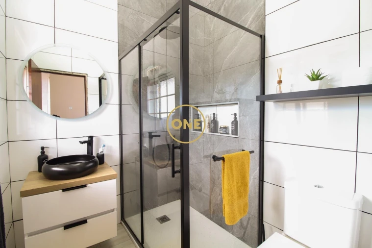 Moradia T5 para Venda em Santo Antonio da Serra Foto 25