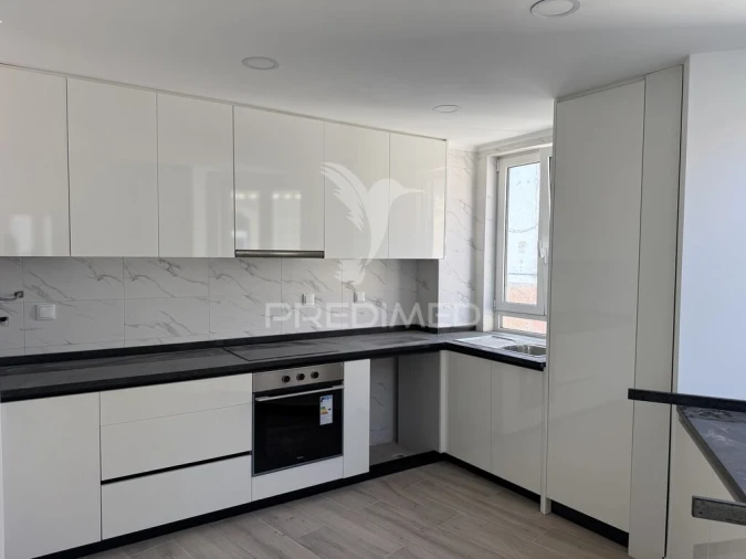 Apartamento T2 para Venda em Alcanena e Vila Moreira