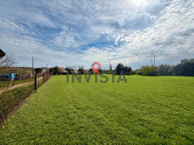 Terreno para Venda em Vialonga Foto 1