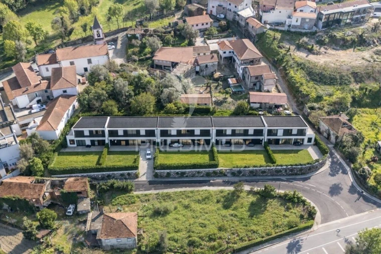 Terreno para Venda em Rio Caldo Foto 2