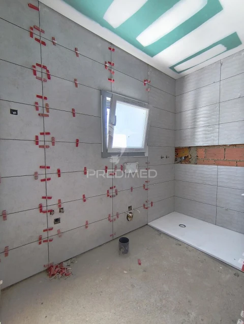 Moradia T3 para Venda em Fernao Ferro