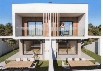 Moradia T3 para Venda em Fernao Ferro
