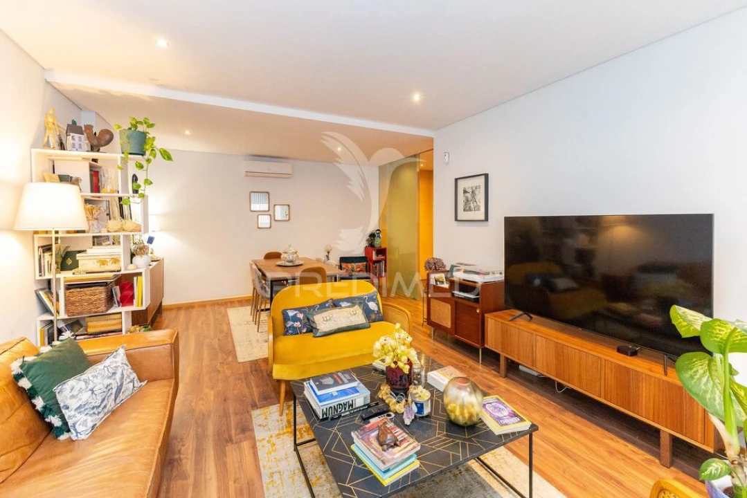 Apartamento T2 para Venda em Santa Marinha e São Pedro da Afurada Foto 2