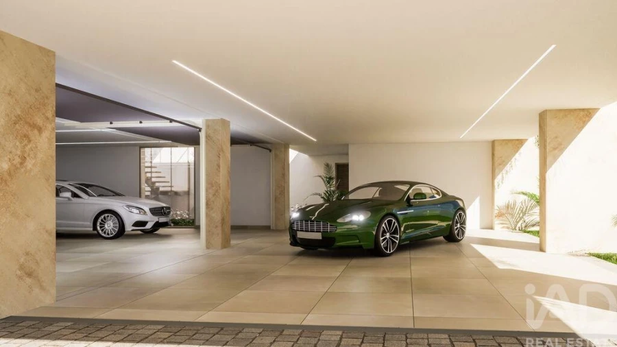 Moradia T4 para Venda em Arco da Calheta Foto 2